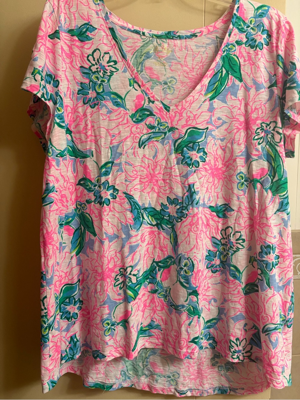 Lilly Pulitzer Pink Floral V-Neck Short Sleeve Tee with Teal & Green Blooms